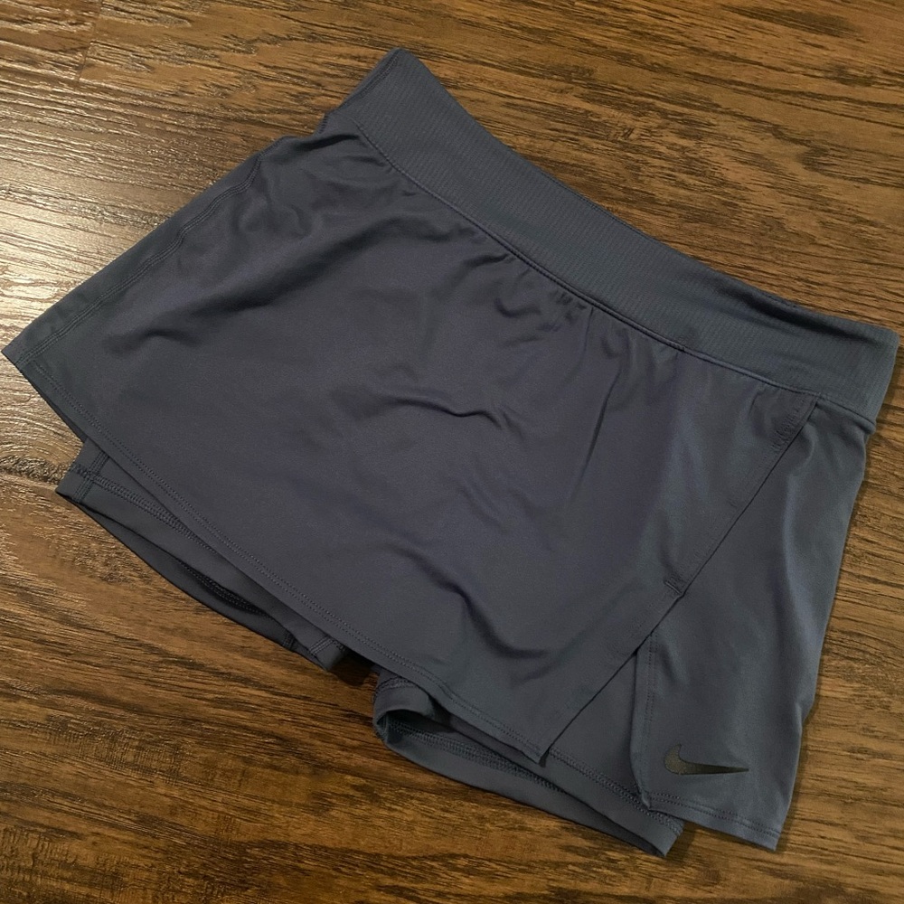 SOLD ❌Nike drifit skirt